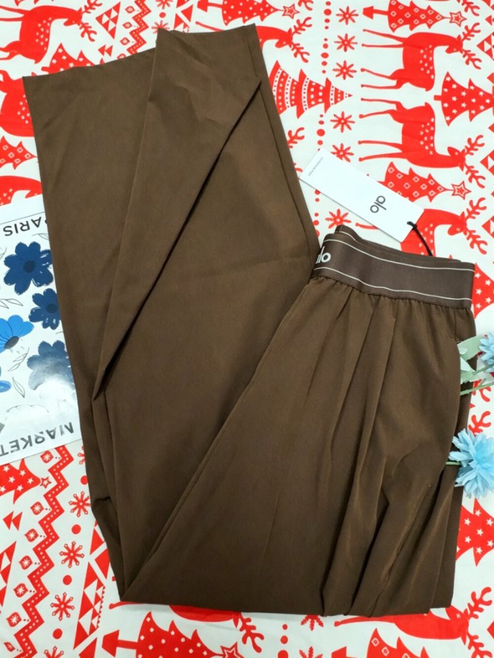 🍩Espresso ALO Yoga Suit Up Trouser NWT Regular 30" Inseam🍫 - Picture 5 of 8